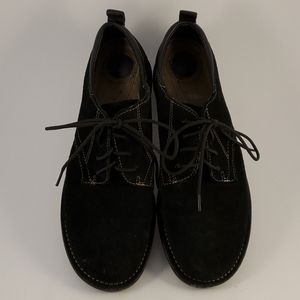 Bass Sassy Black Suede Lace Ups Oxfords